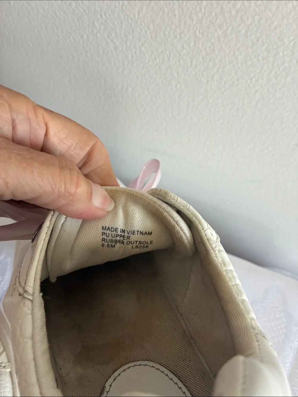 Michael Kors Cream Leather Sneakers with Light Pink Ribbon Laces